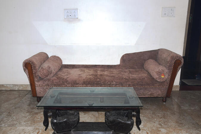 Hotel Mahi Raj