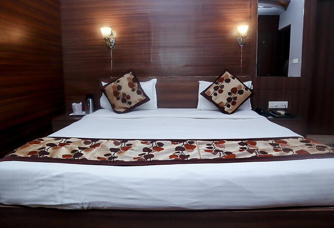 Hotel New Raj Residency