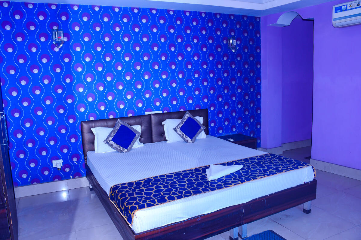 The silver Hotel Dhanbad